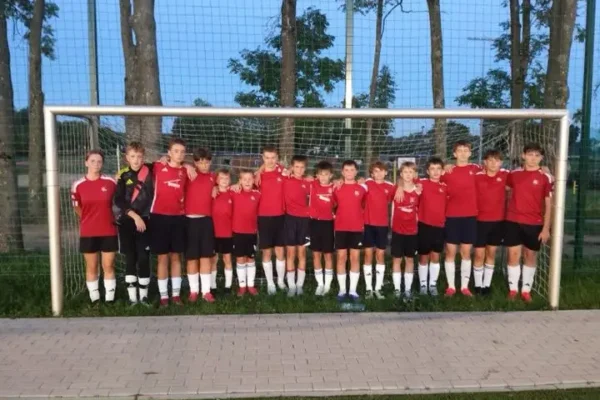 Porażka Orła Siemiatycze z Olimpią Zambrów 1:9 w roczniku 2013