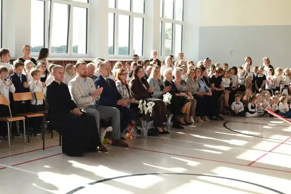 Dzień Edukacji Narodowej w Zespole Szkół w Grodzisku – podziękowania i wyróżnienia dla nauczycieli